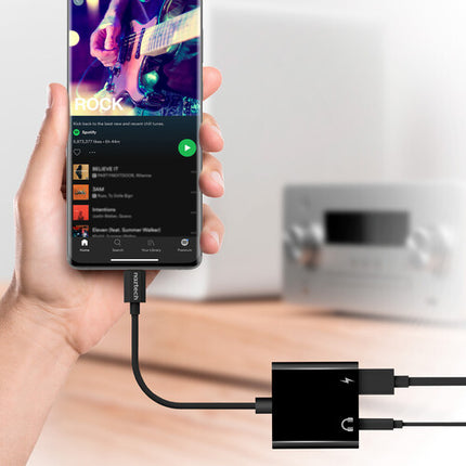 Naztech Adaptador USB Tipo C Audio y Carga con Cable de 5 pulgadas