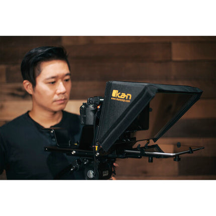 ikan Elite Universal Teleprompter para Tablet 9x6 a 13x9 con vidrio 70/30 madera CNC y base ajustable