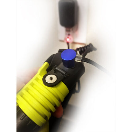 Nightstick XPR-5562GX Linterna Recargable Intrínsecamente Segura 300 Lúmenes IP67