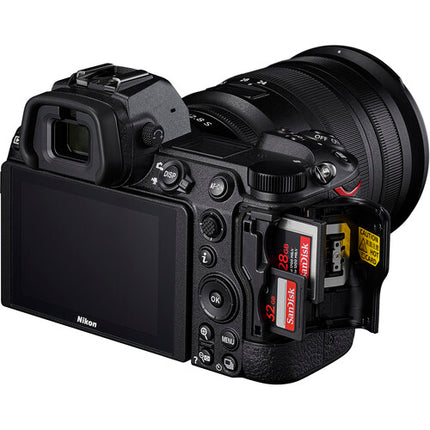 Nikon Z7 II Cámara sin Espejo 45.7MP con Lente 24-70mm f/4 y Kit Básico
