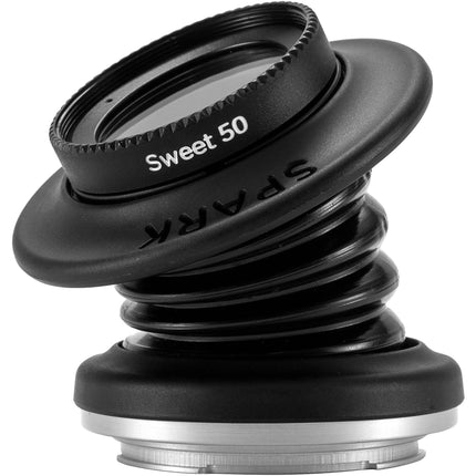 Lensbaby Spark 2.0 con óptica Sweet 50 para Canon RF lente con apertura f/2.5 a f/22 y enfoque mínimo 1.1 ft