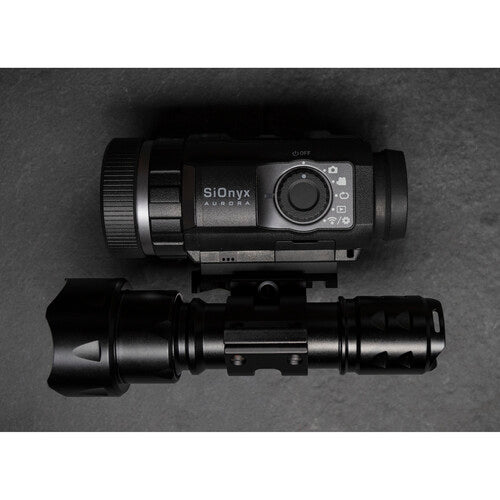 SIONYX IR Illuminator Kit iluminador IR 940nm 5W alcance 149 m con batería 18650