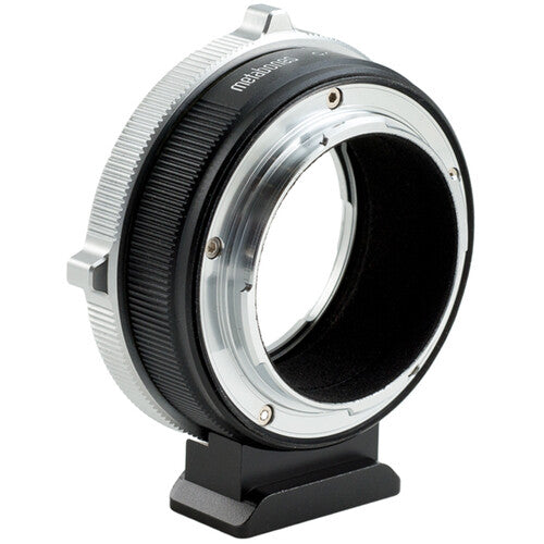 Metabones T CINE Adaptador para lentes Contax Yashica a cámara Leica L con mecanismo de bloqueo y soporte Arca-Type