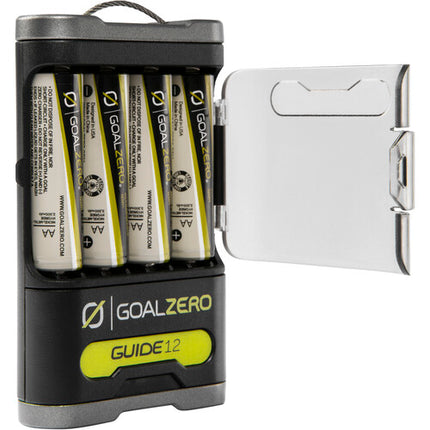 GOAL ZERO Guide 12 Kit de Energía con Panel Solar Nomad 5 5W y Linterna LED