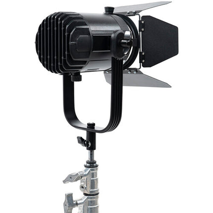 ikan Stryder Luz LED Fresnel Bicolor 150W 2800-6500K Ángulo 15-65° con DMX