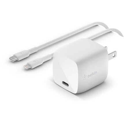 Belkin BOOST CHARGE Cargador de Pared 30W USB Tipo C GaN con Cable Lighting 3.3' Blanco