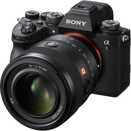 Sony FE 50mm f/1.2 GM Lente Full Frame con Filtro de Diafragma 11 Hoja y Funda
