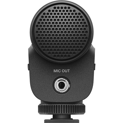 Sennheiser MKE 400 Micrófono Shotgun para Cámara con 100 horas batería AAA y protección viento