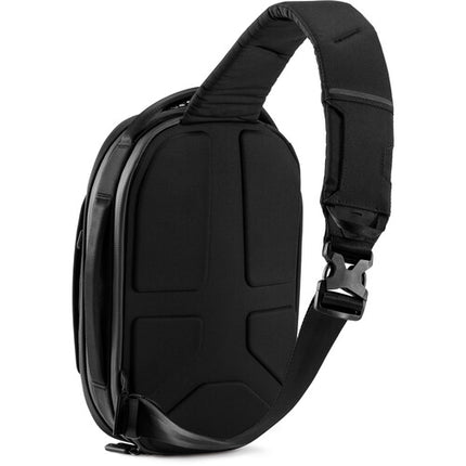 Nomatic Navigator Sling Negro 6L resistente al agua con bolsillo RFID y correas ajustables