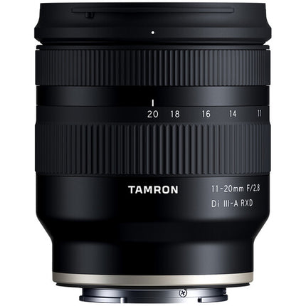 Tamron 11-20mm f/2.8 Di III-A RXD Lente Ultra Gran Angular APS-C con Parasol y Tapas