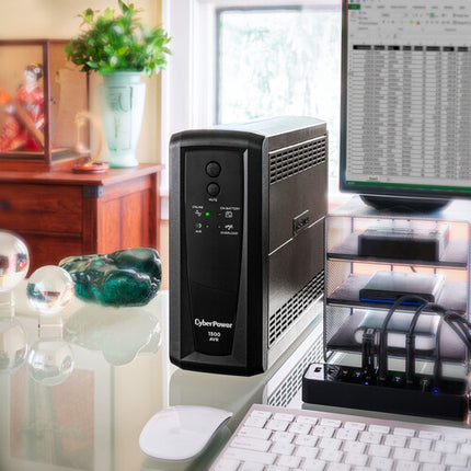 CyberPower CP1500AVRT UPS Mini Torre 1500VA 900W con Garantía 3 Años