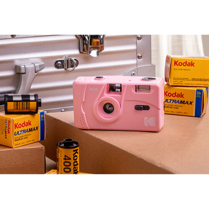 Kodak M35 Cámara de Película con Flash Lente 31mm 24x36mm Candy Pink
