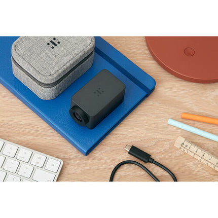 Huddly ONE Cámara HD Gran Angular 1080p 120° Vista Bundle con USB-C