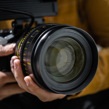 Mitakon Zhongyi 50mm T1 Speedmaster Lente Cine Canon EF F1.0 112mm