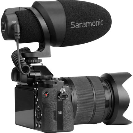 Saramonic CamMic Micrófono Shotgun para Cámaras DSLR y Smartphones con Filtro de Corte en Alta y Paraviento Doble Capa