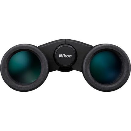 Nikon 8x30 Monarch M7 Binoculares con recubrimiento anti-reflejo y estuche incluido