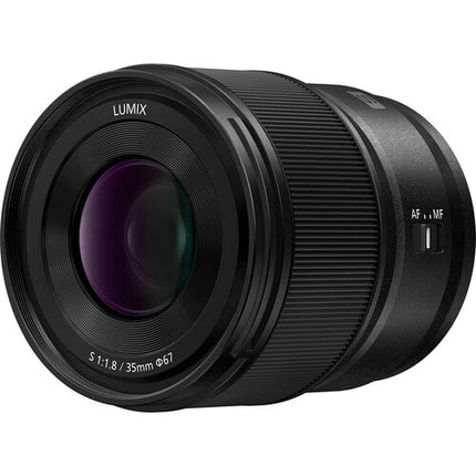 Panasonic LUMIX S 35mm f/1.8 objetivo full-frame con filtro UV 67mm