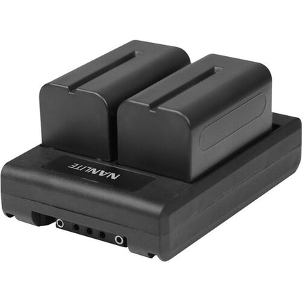 Nanlite 15V Adaptador de Batería Dual NP-F para Montura V 2x NP-F
