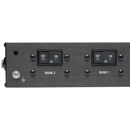 Tripp Lite 5500W Unidad de Distribución Eléctrica Monitoreada 36 C13 6 C19 30A