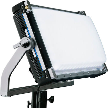 Creamsource Vortex8 Panel LED RGB para Filmación con 14000 Lux 27.2x15"