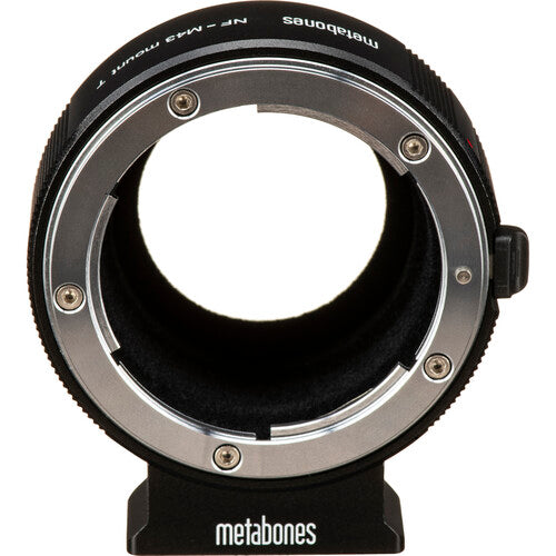 Metabones Adaptador Nikon F a Micro Cuatro Tercios con Enfoque Infinito y Pie para Trípode Arca-Type