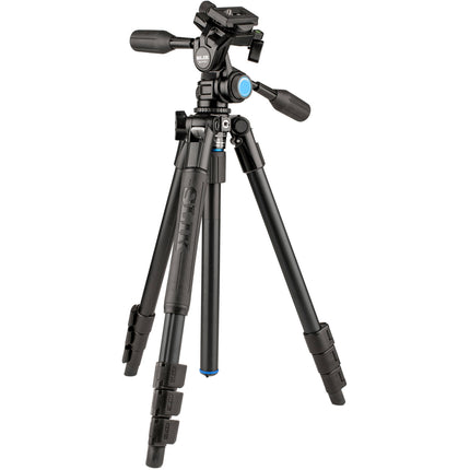 SLIK Pro AL-324-3WFC Trípode de Aluminio 4 Secciones 67 Pulgadas 8.8 lb Con Cabezal Panorámico