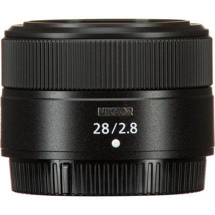 Nikon NIKKOR Z 28mm f/2.8 Lente con Filtro UV 52mm Kit Profesional