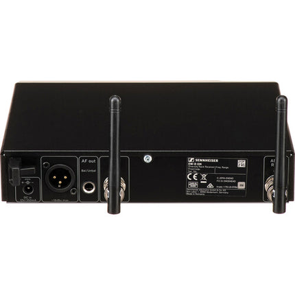 Sennheiser EW-D 835-S SET Micrófono inalábrico digital con cápsula MMD 835 134 dB rango dinámico 12 h batería recargable