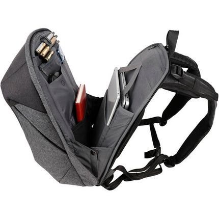 Swissdigital Cosmo 3.0 Mochila de viaje con masaje y carga USB para laptop 15.6"