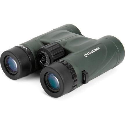 Celestron 8x32 Prismáticos Nature DX con enfoque cercano de 6.5 pies y visión gran angular 59°