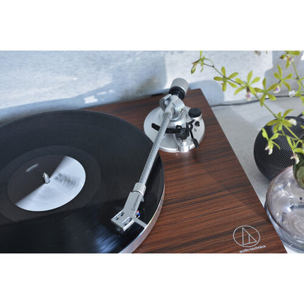 Audio-Technica AT-LPW50BT-RW Tocadiscos Manual 33 1/3 y 45 rpm Bluetooth