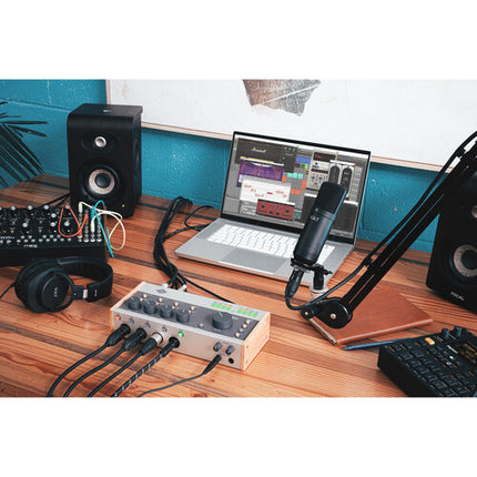 Universal Audio Volt 476P Interfaz de Audio USB 4x4 4 Preamplificadores Mic y Compresor Integrado
