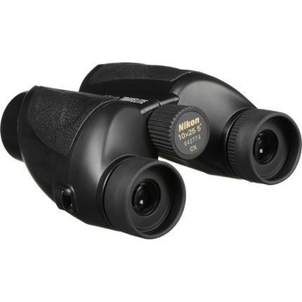 Nikon 10x25 Prismáticos con Lentes Asféricas y Cuerpo de Goma