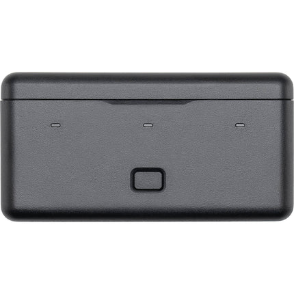 DJI Multifunctional Battery Case para Osmo Action 5 4 3 almacena 3 baterías carga rápida y 2 microSD