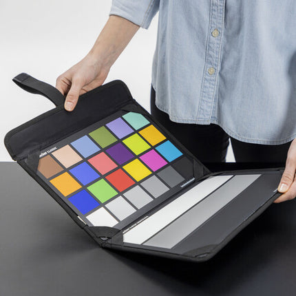 Calibrite Colorchecker Estuche Folio para Dos Targets 8x11.5 Nylon 1000 Denier