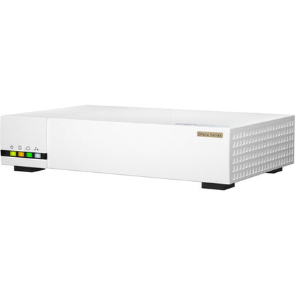 QNAP QHora-322 Router SD-WAN 9 Puertos 3x10GbE 6x2.5GbE 4GB RAM
