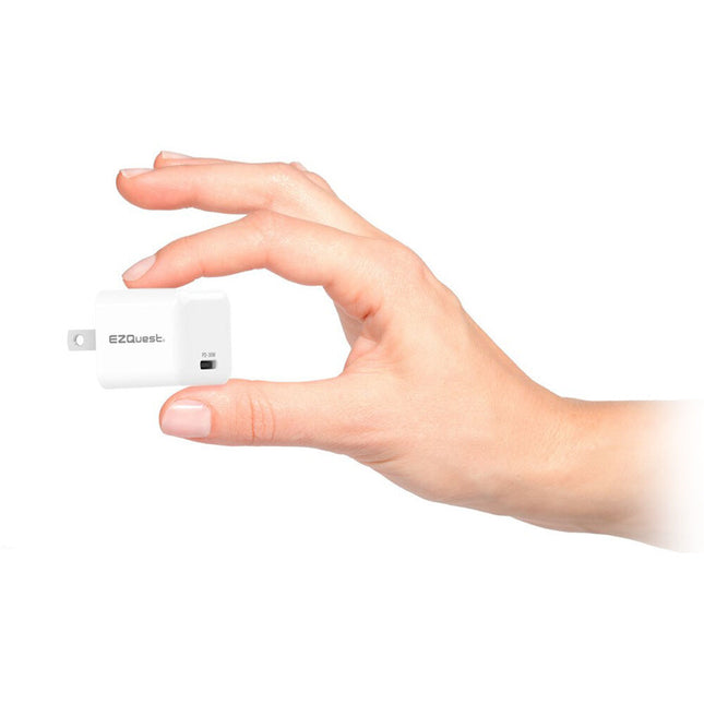 EZQuest UltimatePower Mini Cargador USB Tipo C 30W GaN Compacto