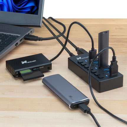 Xcellon Slim Hub USB 3.0 de 7 Puertos 5 Gb/s con Fuente de Poder