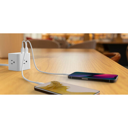 Belkin 3-Outlet Power Cube Blanco Regleta con 3 Enchufes y 3 Puertos USB-A