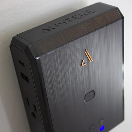 Austere III Series Protector contra sobretensiones 4 enchufes 2500 julios USB-C USB-A
