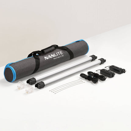 Nanlite PavoTube II 15C Luz LED RGB Tubo 2' Kit 2 Luces 423 Lux 2700-7500K