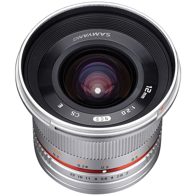 Samyang 12mm f2.0 NCS CS Lente para Fujifilm X-Mount Plata con Parasol