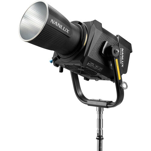 Nanlux Evoke 1200B Proyector LED bicolor 61030 Lux 5600K con maleta trolley
