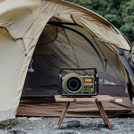 Sangean TB-100 Toughbox Radio AM FM portátil resistente IPX4 5W 10 memorias