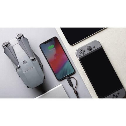 Moshi Cable de carga universal 3 en 1 1 metro Lightning USB-C Micro-USB