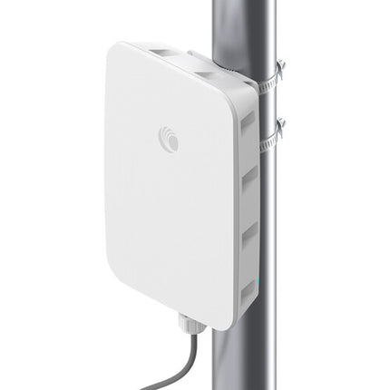 Cambium XV2-23T Punto de Acceso Wi-Fi 6 Dual-Banda Exterior 2975 Mb/s IP67 Kit Montaje