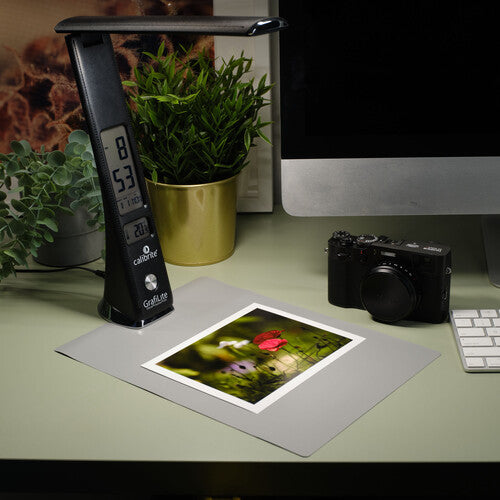 Calibrite GrafiLite Lámpara Profesional para Selección de Color 3 Equilibrios 95 CRI con Puerto USB