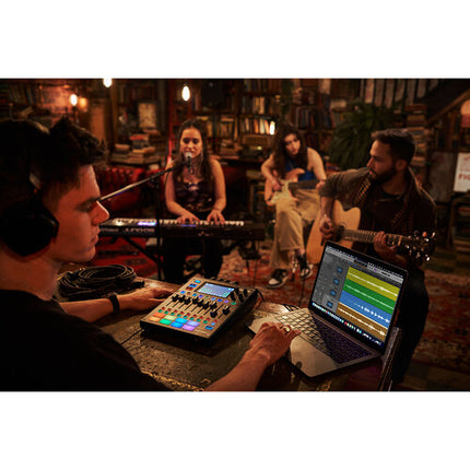 BOSS Gigcaster 8 Mezclador de Audio para Streaming 8 Canales 48kHz 32-Bit