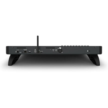 ChamSys QuickQ 10 Consola de Control de Iluminación Pantalla táctil 9.7" Wi-Fi integrada