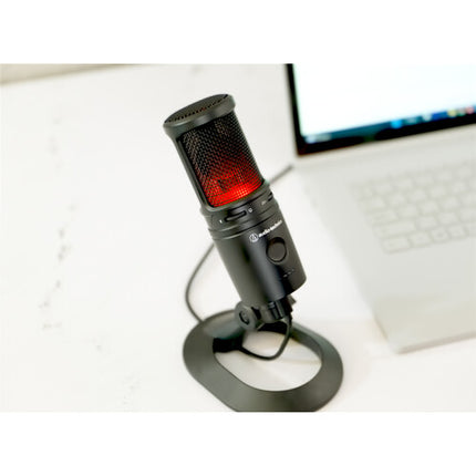Audio-Technica AT2020USB-XP Micrófono USB Condensador Cardioide 24-Bit 192 kHz con Soporte de Escritorio y Filtro Pop